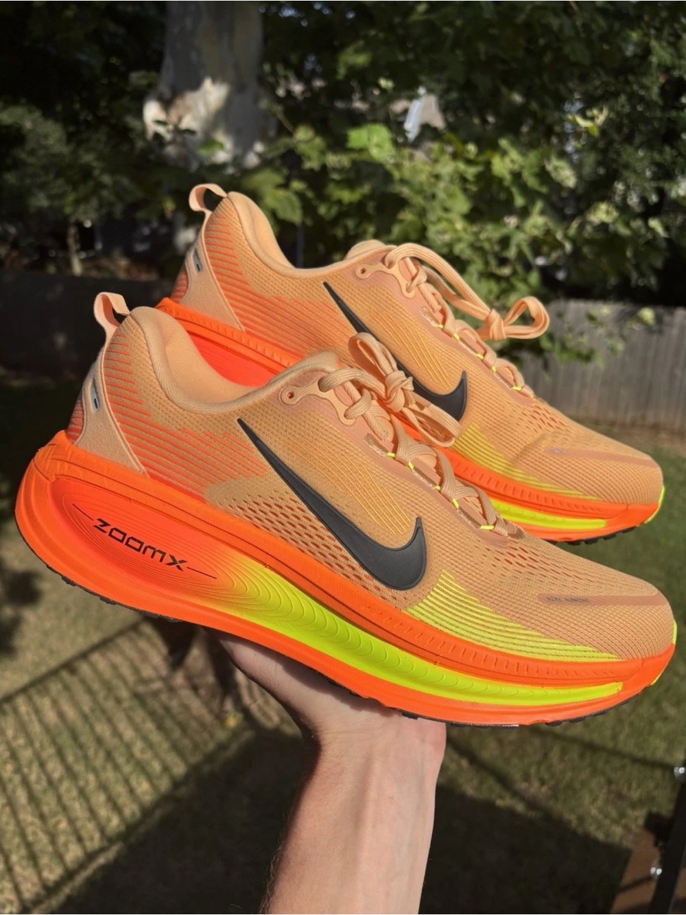 Nike Vomero 18 ‘Orange Crush’ Men’s Size 9.5 Running Shoes NEW | HM6803-700